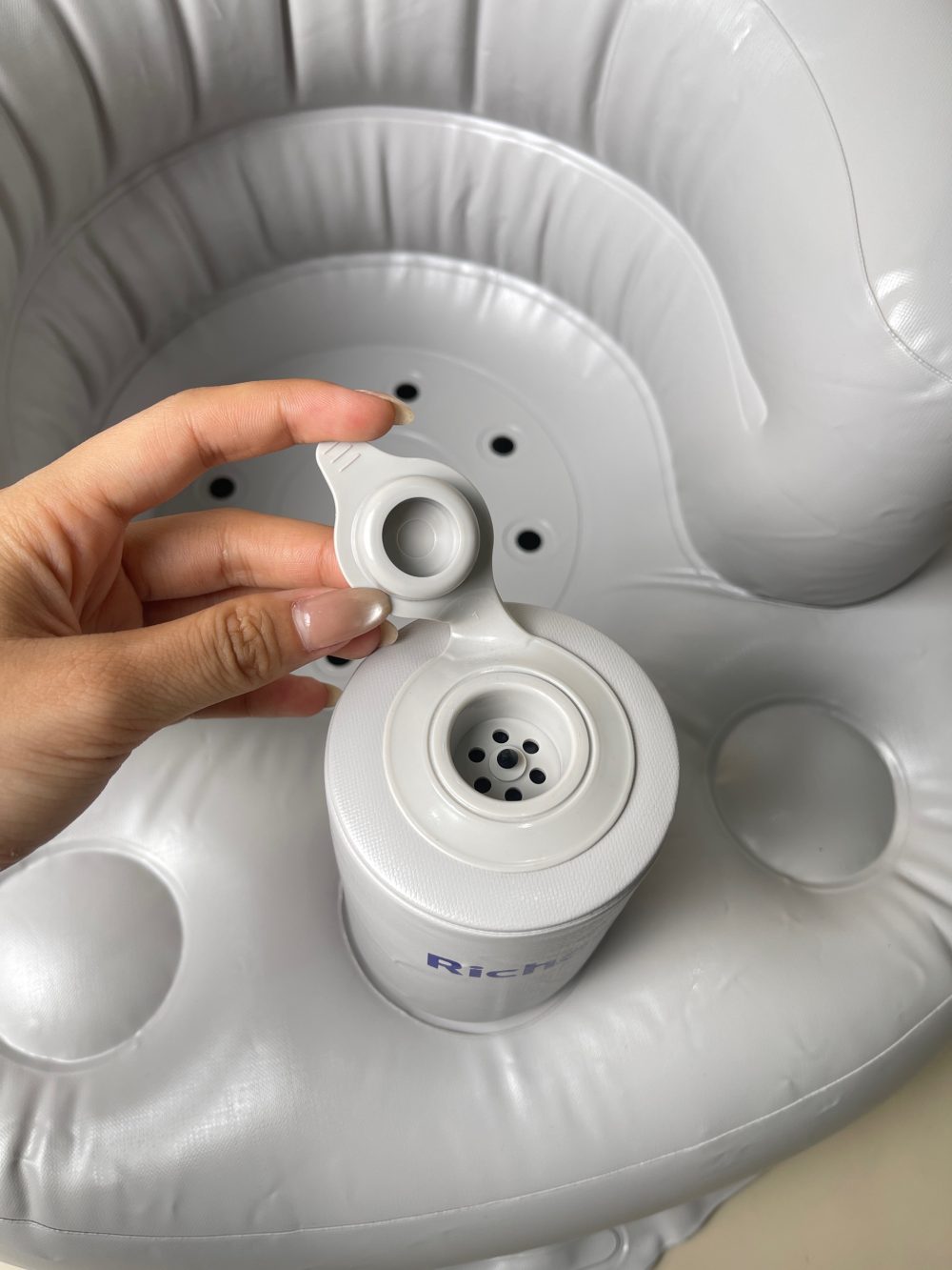Ghế hơi tập ngồi Richell màu xám ( no box) - Ảnh 9