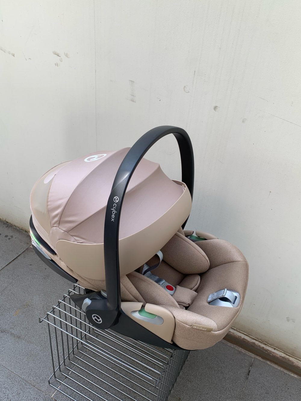 Ghế ngồi ô tô Cybex Cloud T i-size màu cozy beige (45-87cm<13kg) - Ảnh 5