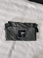 Xe đẩy kết hợp ghế ngồi ô tô Doona màu đen, tặng kèm đệm xe đẩy và miếng lót ô tô (1,8→13,6kg, còn túi đựng) - Ảnh 4