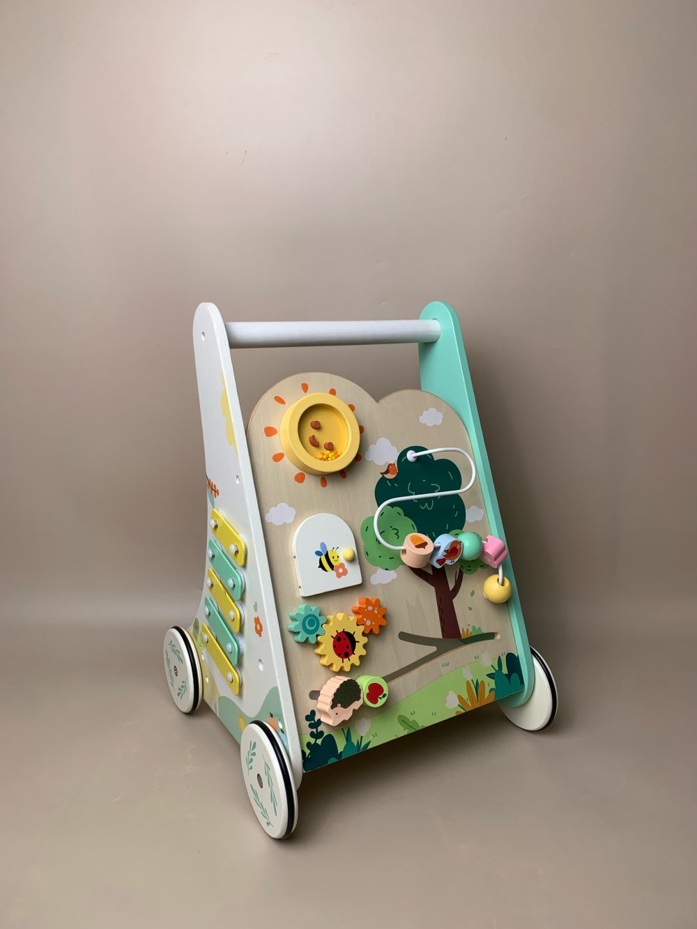 Xe tập đi kiêm đồ chơi Classic World chủ đề khu rừng (>12m) - Ảnh 2
