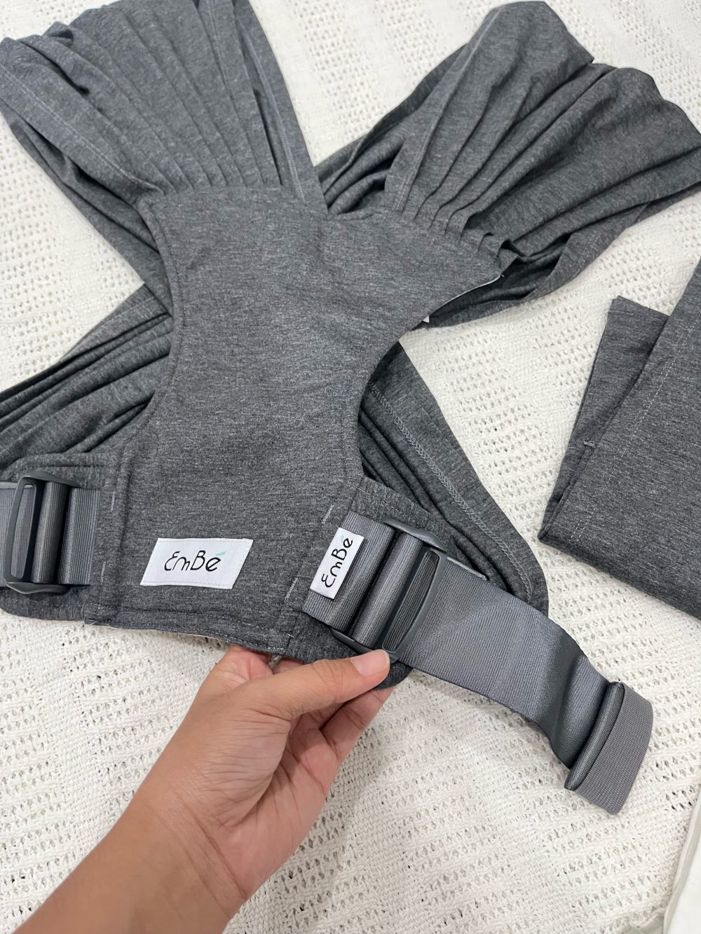 Địu vải Embé Sling màu Charcoal dòng flex ( size: 0->24m, còn túi đựng) - Ảnh 6