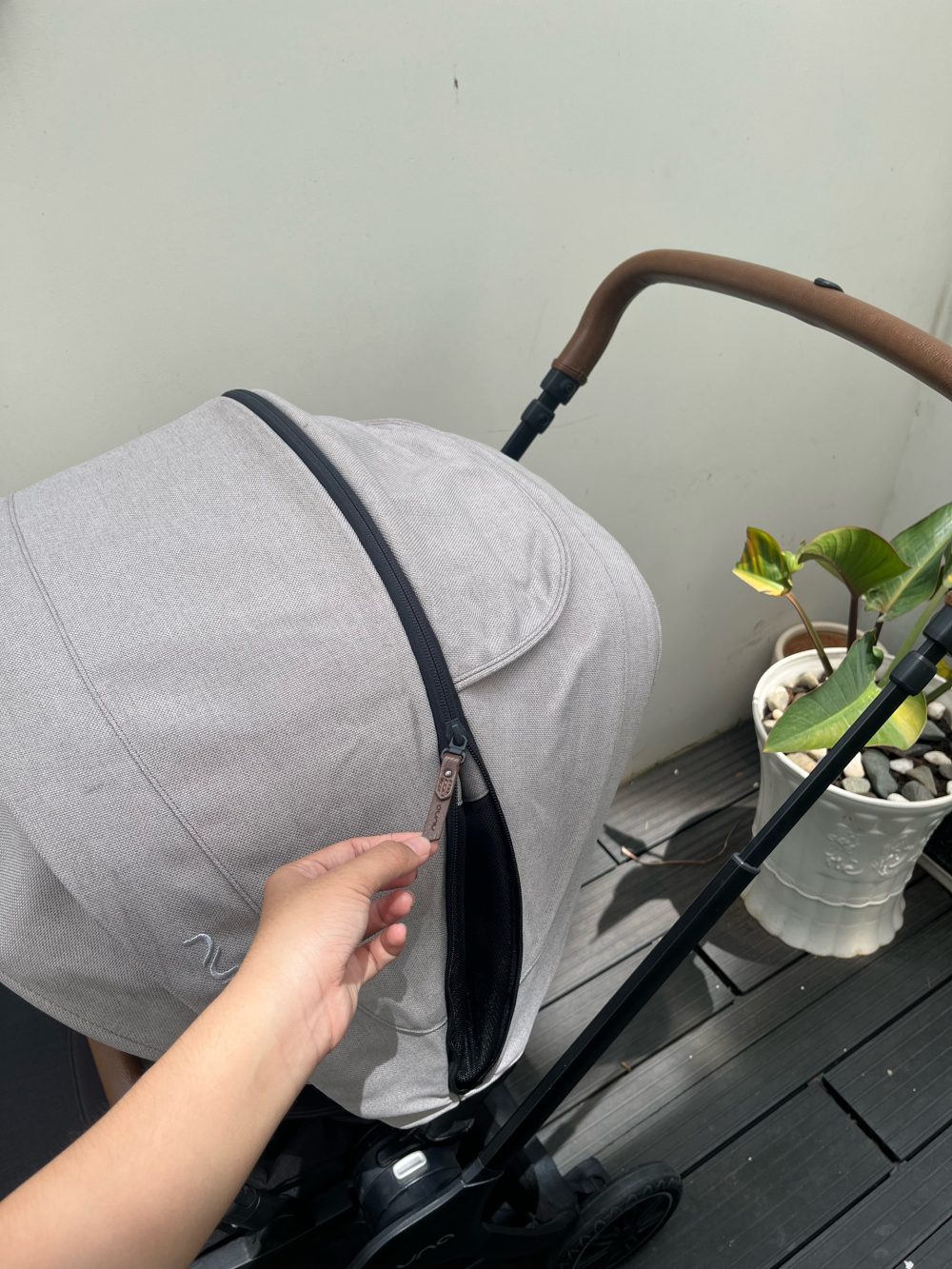 Xe đầy Nuna Triv màu xám khung đen (size: 0→ 4y, tối đa 22kg) - Ảnh 8