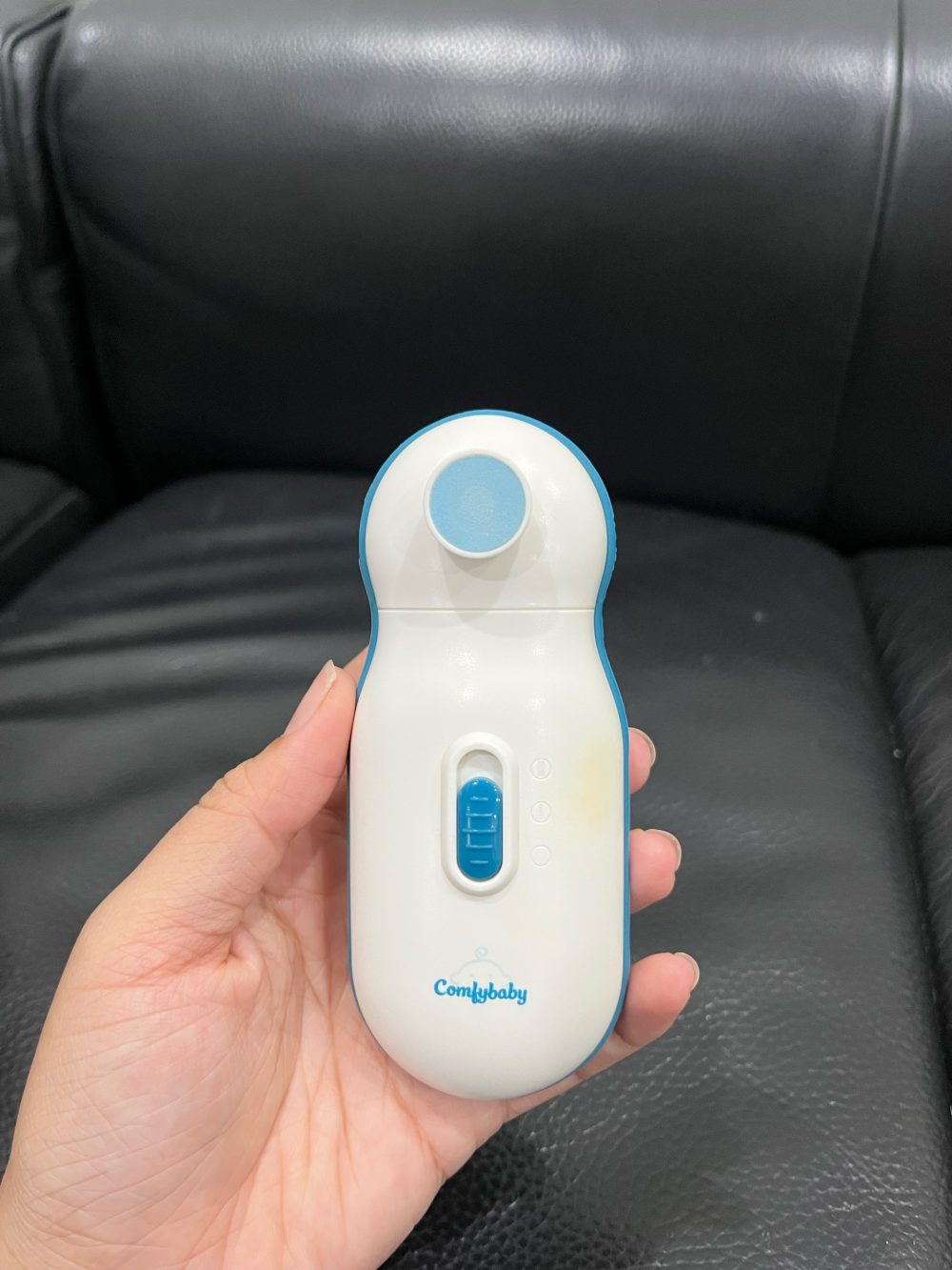 Máy dũa móng tay Comfybaby màu trắng viền xanh ( full box) - Ảnh 2