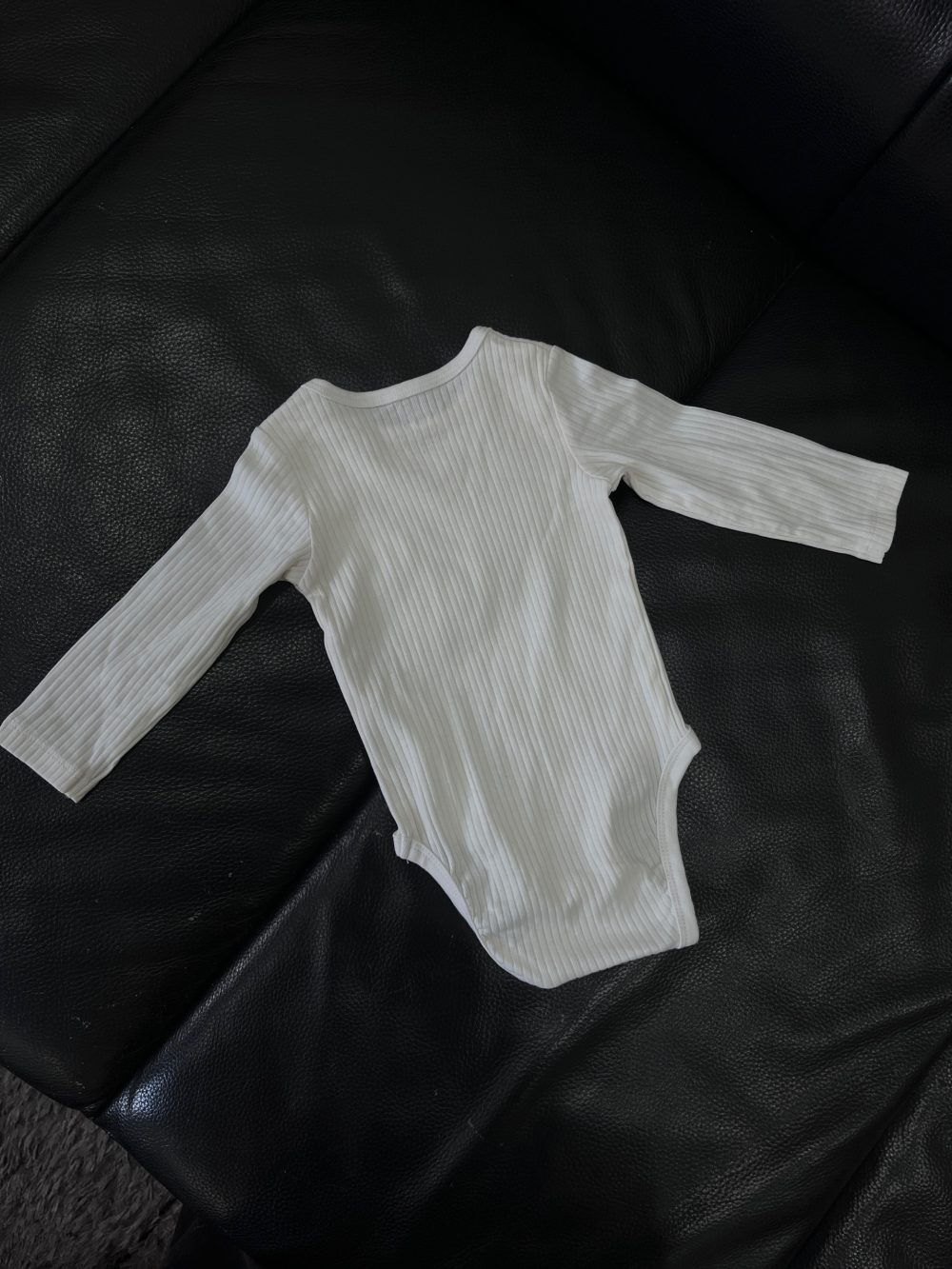 Set 2 bodysuit dài tay H&M màu trắng/xám (size 4→6m) - Ảnh 9