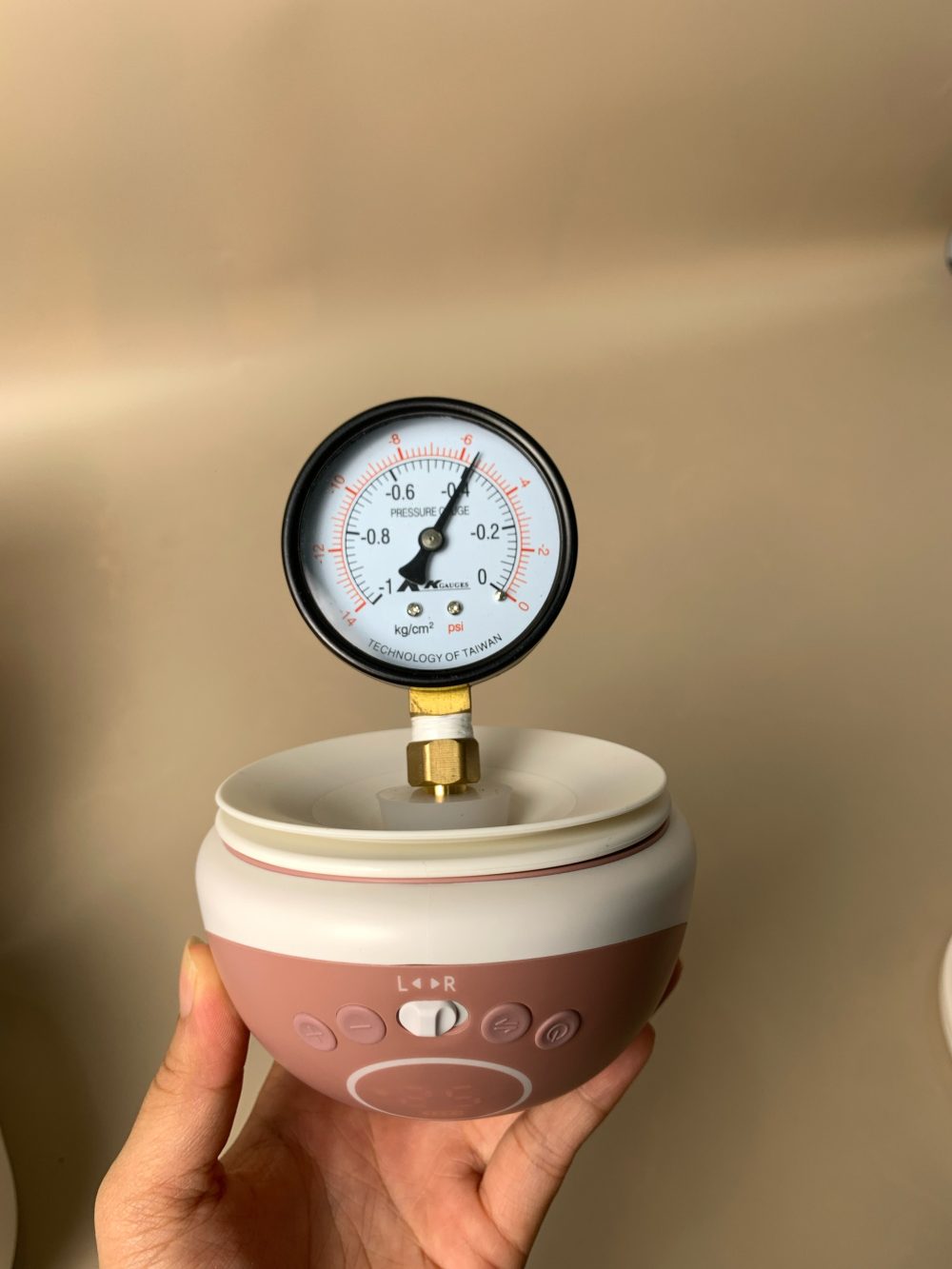 Máy hút sữa Momcozy M9 tặng túi trữ sữa SunMum (fullbox) - Ảnh 16