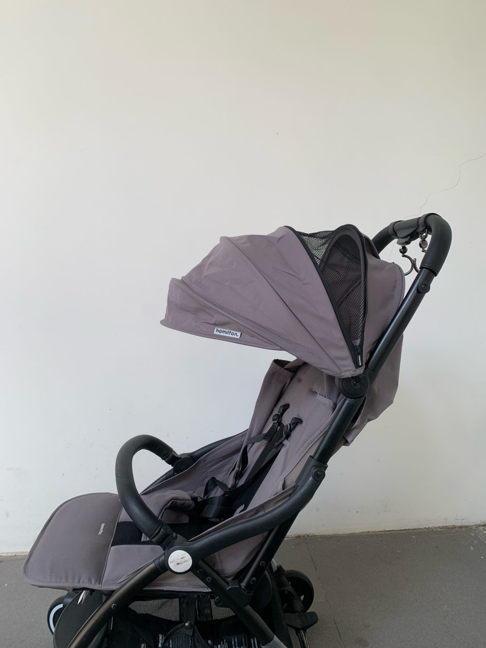 Xe đẩy Hamilton X1 Plus màu xám ánh rêu ( sơ sinh-4y~22kg) - Ảnh 17