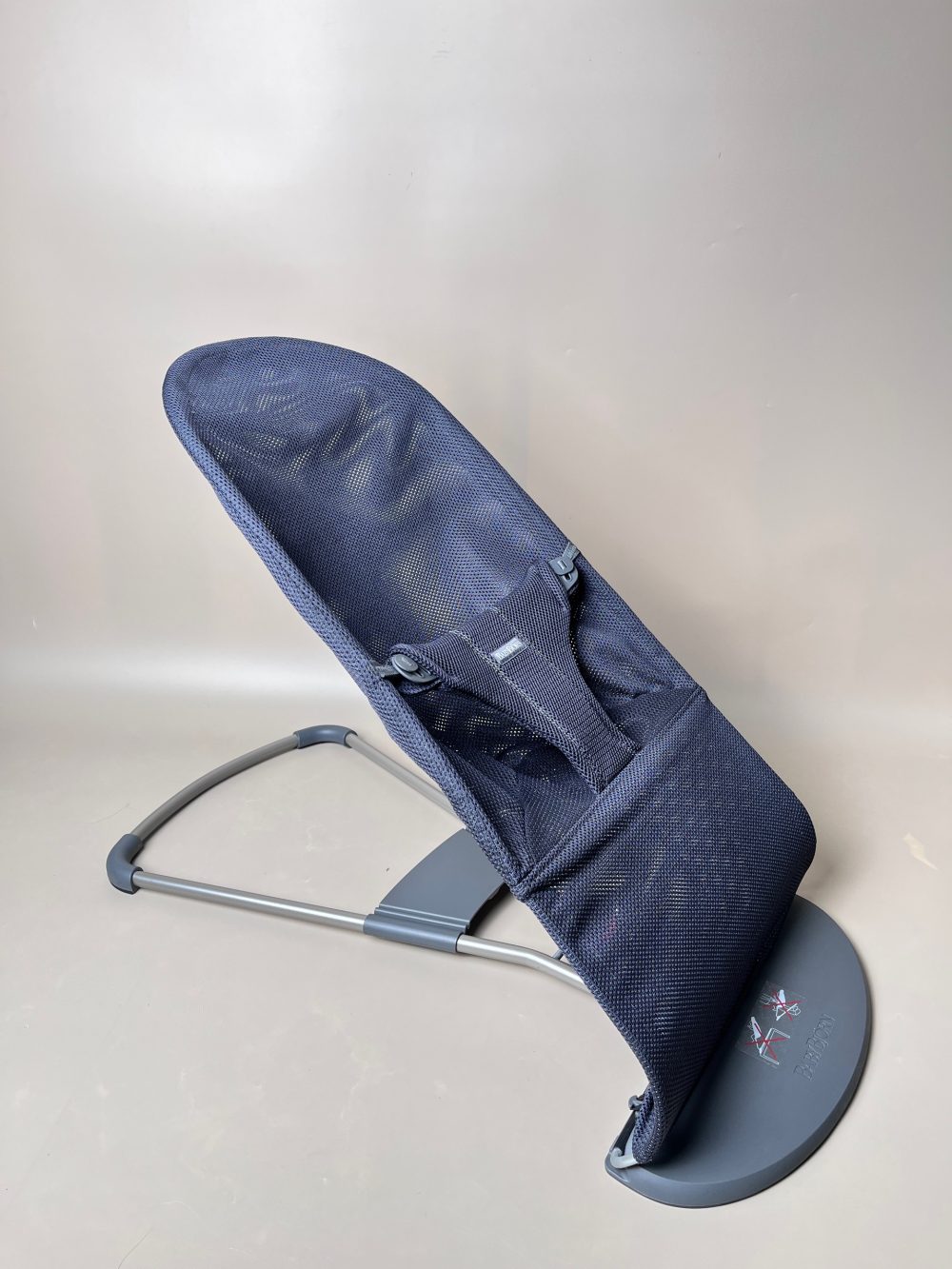 Ghế rung Baby Bjorn Bouncer Bliss vải lưới mesh màu anthracite (no box) - Ảnh 3