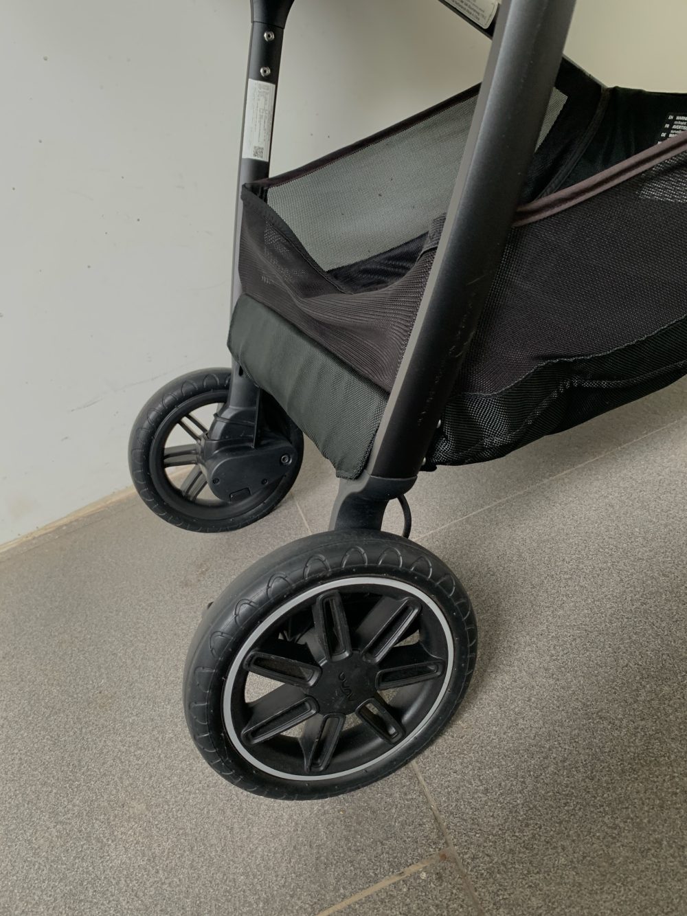 Xe đẩy Nuna Triv màu đen khung đen ( sơ sinh- 22kg~4y) - Ảnh 10