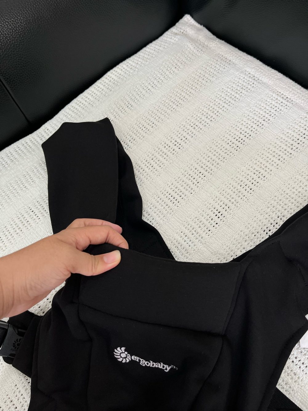 Địu Ergobaby Embrace Cozy – Pure black ( size: 3kg2->11kg3 ~ 0m->18m) - Ảnh 7