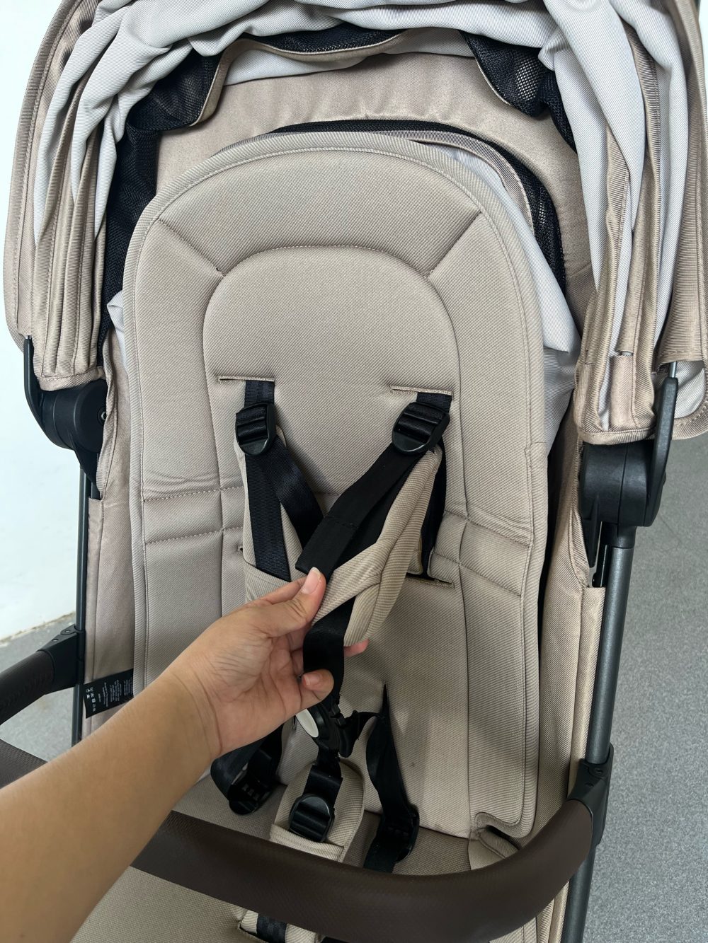 Xe đẩy Joolz Aer 1 màu Sandy Taupe ( size: 6m->4y, tối đa 22kg) Kèm túi đựng Joolz - Ảnh 13