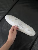 Gối bầu cánh tiên kèm gối phụ màu trắng no brand - Ảnh 9