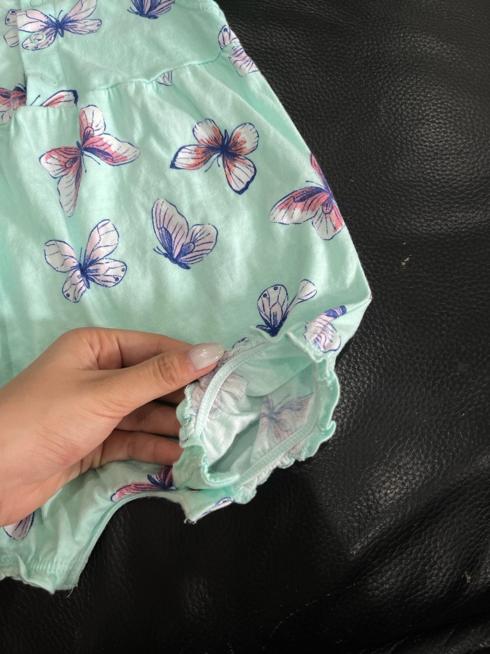 Set 2 bộ bodysuit và bộ body đùi Carter‘s (Size: 0->3m) - Ảnh 2