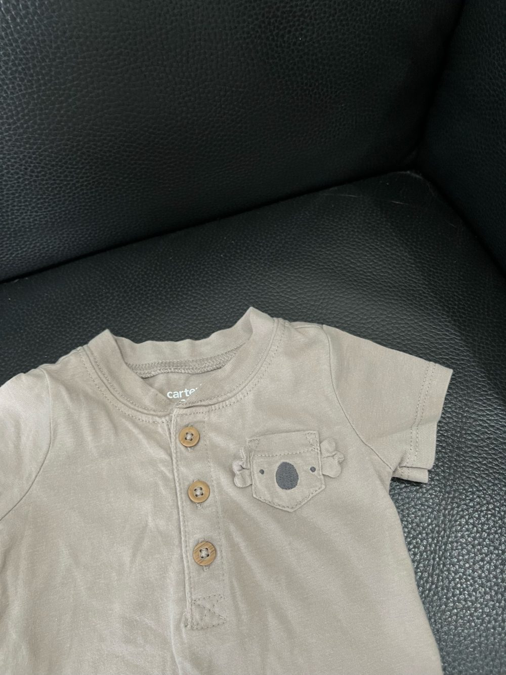 Set 3 bộ bodysuit Litte Chickadees và Carter’s màu trắng, xanh, be ( size: 0->3m) - Ảnh 15