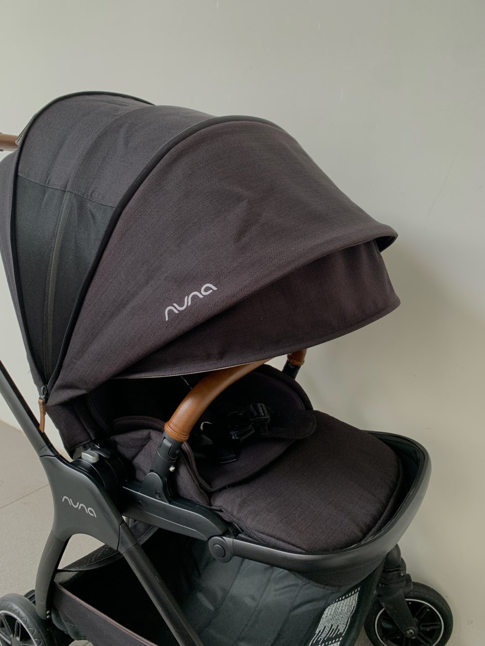 Xe đẩy Nuna Triv màu đen khung đen ( sơ sinh- 22kg~4y) - Ảnh 5