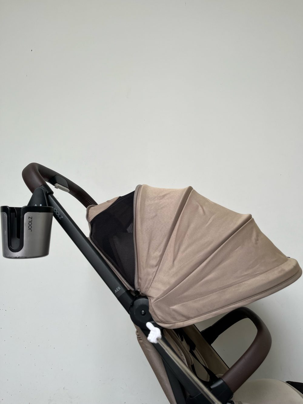 Xe đẩy Joolz Aer 1 màu Lovely Taupe ( size: 6m->4y, tối đa 22kg) kèm cup holder và đệm lót joolz - Ảnh 5