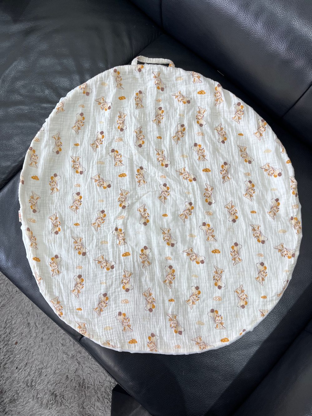 Vỏ gối chống trào ngược Petit Bebe họa tiết rồng con 70x68cm - Ảnh 2
