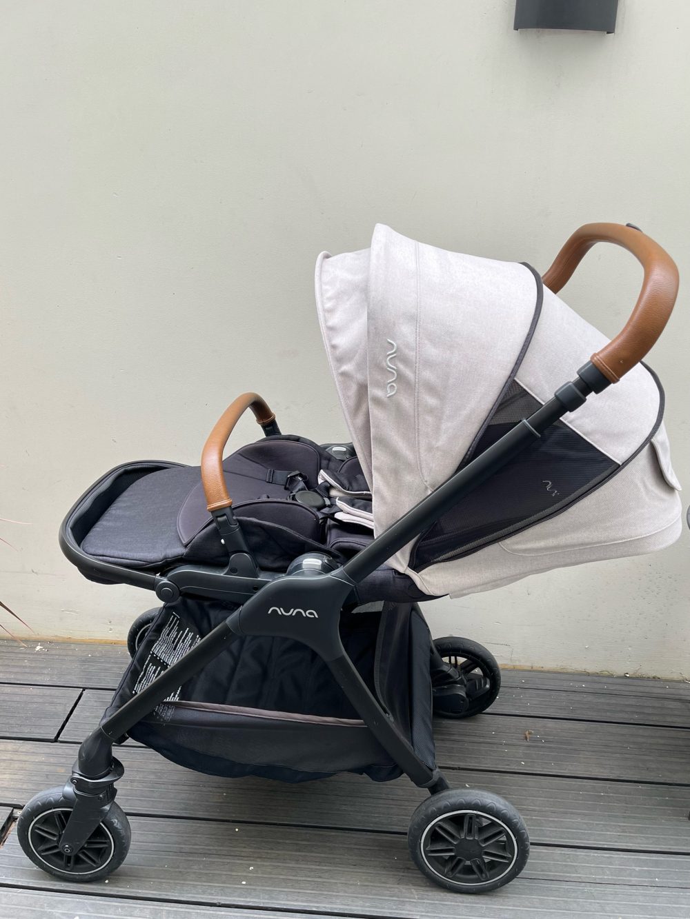 Xe đầy Nuna Triv màu xám khung đen (size: 0→ 4y, tối đa 22kg) - Ảnh 4