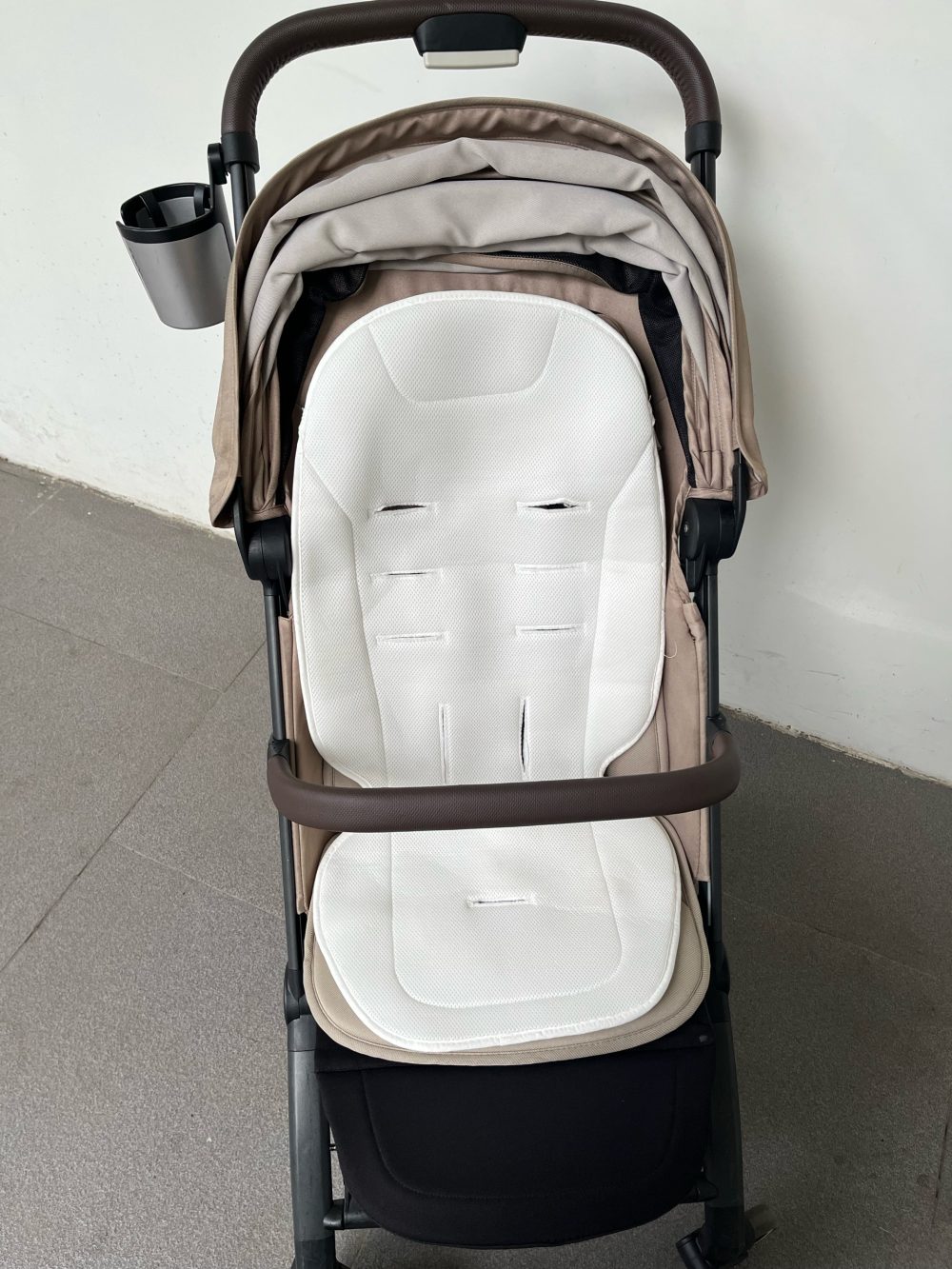 Xe đẩy Joolz Aer 1 màu Lovely Taupe ( size: 6m->4y, tối đa 22kg) kèm cup holder và đệm lót joolz - Ảnh 18