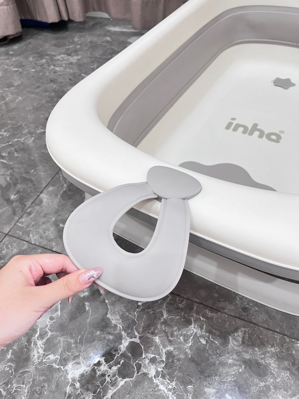 Chậu tắm gấp gọn kèm phao Inha màu xám tặng kèm mũ tắm No brand - Ảnh 15