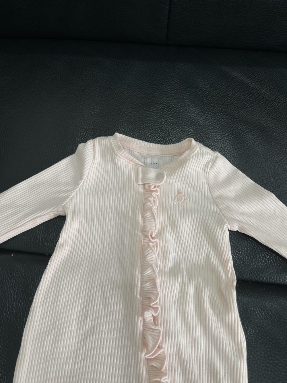 Set bộ bodysuit Gap, bodysuit Nous(0->3m) tặng kèm bộ bodysuit hoạ tiết trái tim - Ảnh 4