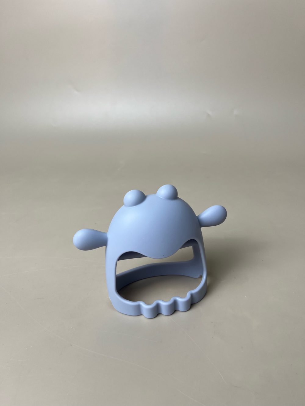Khay ăn dặm silicone Rocou màu nâu tặng kèm nướu TGM (no box) - Ảnh 7