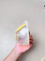 Máy hút sữa Medela Pump in Style MaxFlow Hands Free ( full box) tặng kèm phễu hạ size, miếng lót thấm sữa và áo hút sữa, túi trữ sữa - Ảnh 15