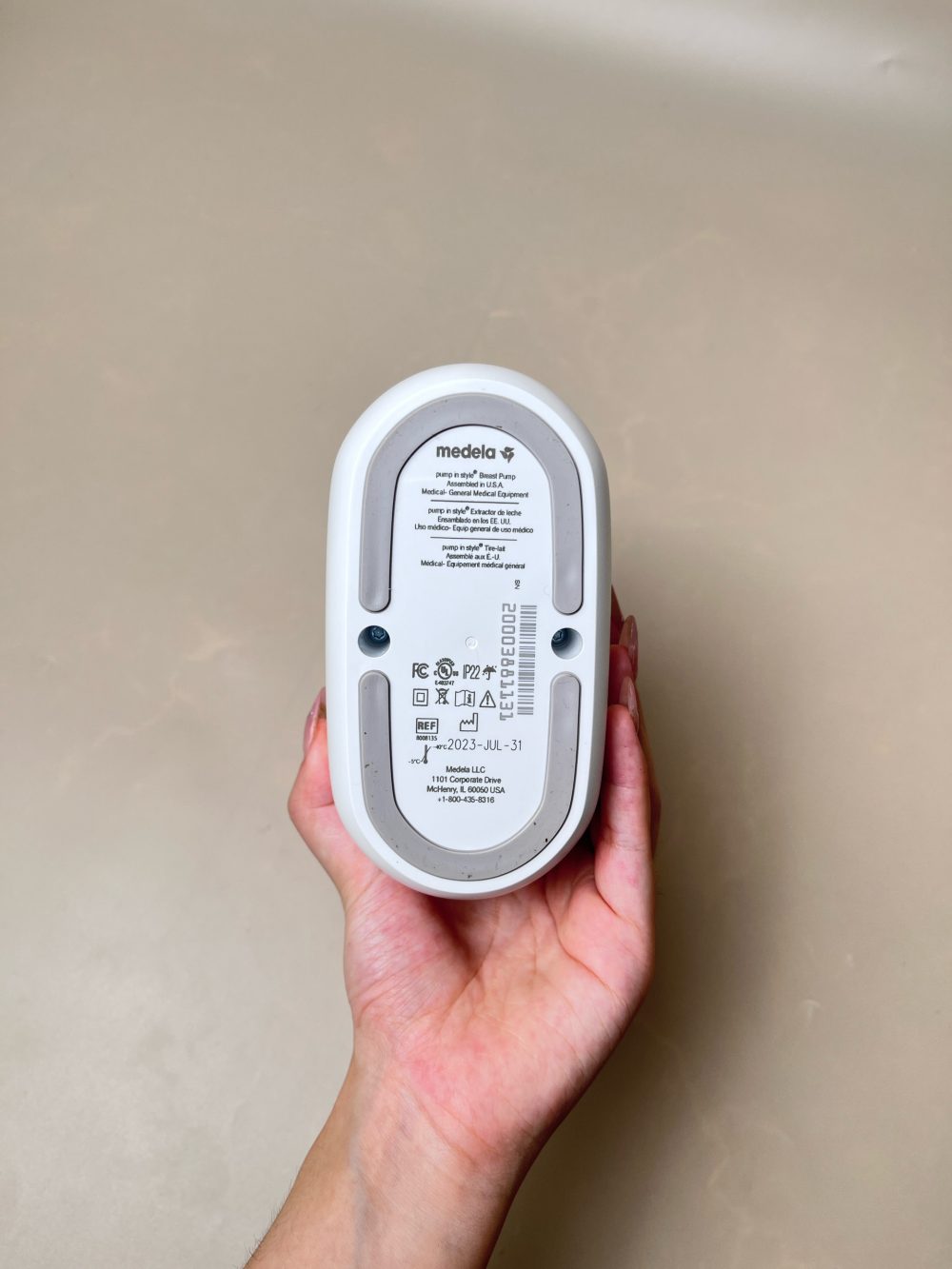 Máy hút sữa Medela Pump in Style MaxFlow Hands Free ( full box) tặng kèm phễu hạ size, miếng lót thấm sữa và áo hút sữa, túi trữ sữa - Ảnh 18