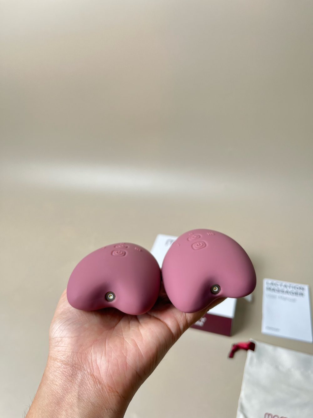 Máy massage ngực Momcozy màu hồng (Máy đôi, full box) - Ảnh 5