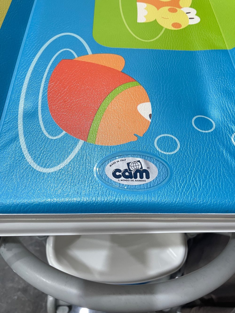 Kệ tắm và thay bỉm Cam màu xanh (no box), tặng kèm lưới tắm - Ảnh 11