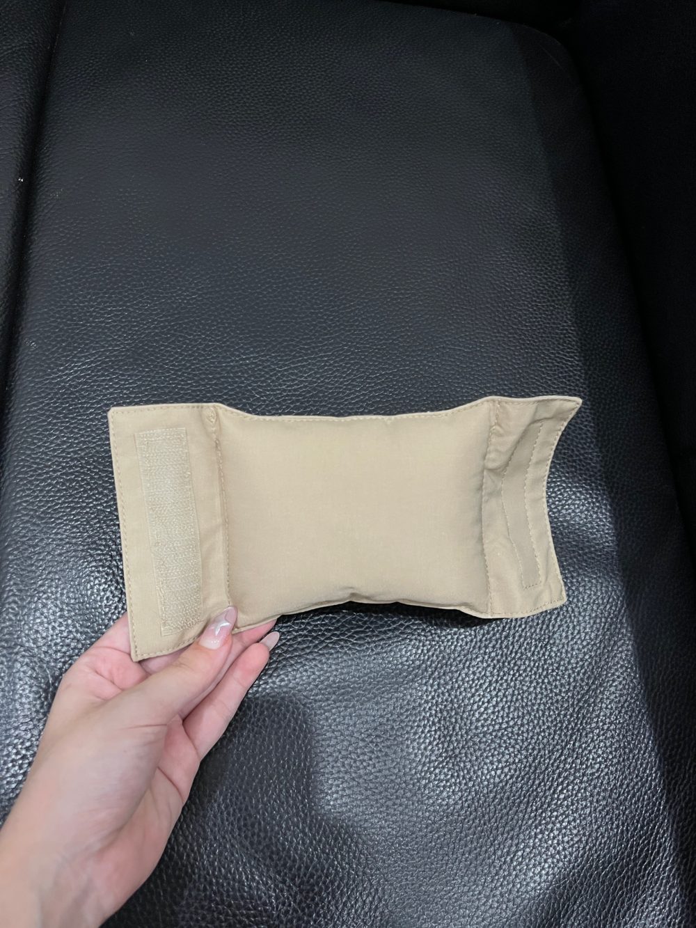 Đệm lót ghế ăn dặm Dono&Dono màu nâu - Ảnh 5