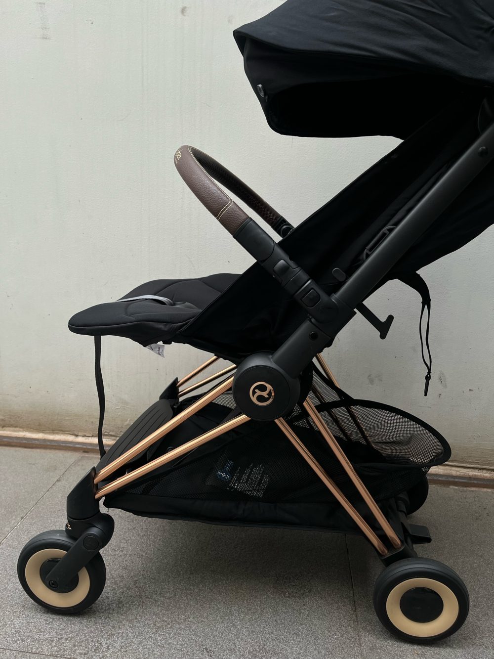 Xe đẩy Cybex Coya Rose Gold màu đen kèm bumper bar ( size: 0->4y, tối đa 22kg) - Ảnh 12