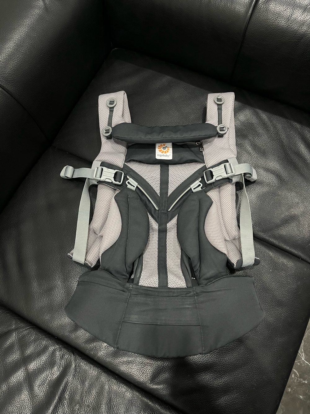 Địu Ergobaby Omni 360 Cool Air Mesh, Carbon grey ( Size: 3kg2→20kg ~ 0m → 48m) - Ảnh 8