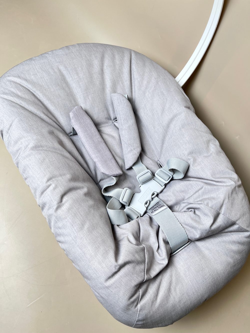 Nôi gắn ghế ăn dặm Stokke Tripp Trapp Newborn Set sinh màu xám (size 0→6m, tối đa 9kg) - Ảnh 12