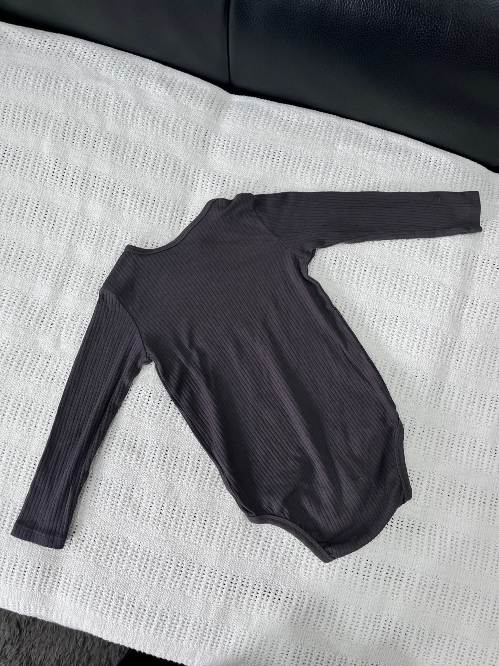 Set 3 bodysuit dài tay H&M màu xám, đen (size 1,5→2y) - Ảnh 2