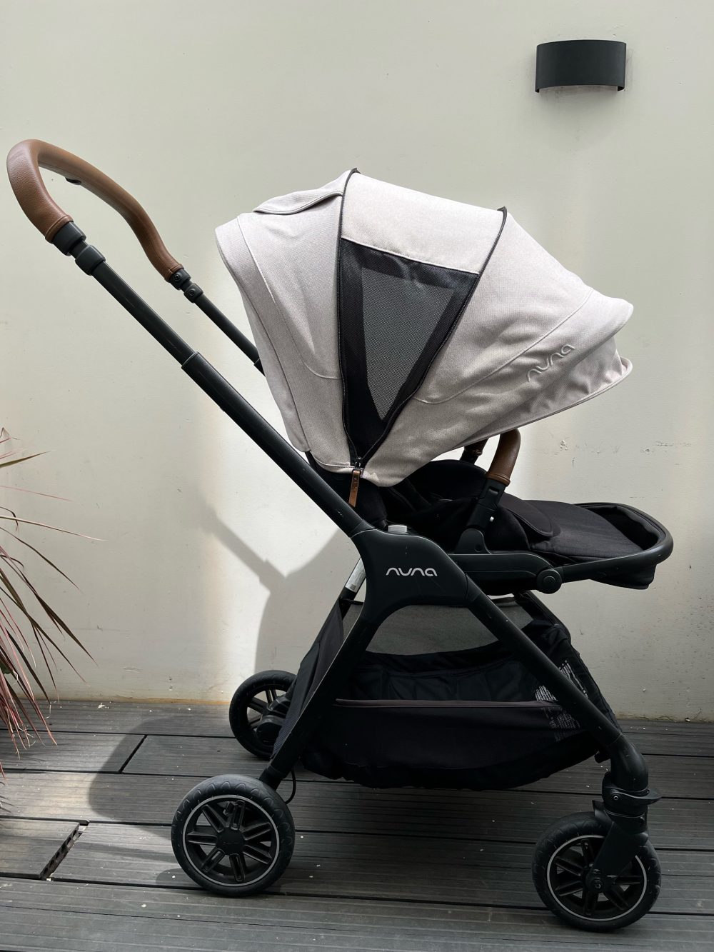 Xe đầy Nuna Triv màu xám khung đen (size: 0→ 4y, tối đa 22kg) - Ảnh 18