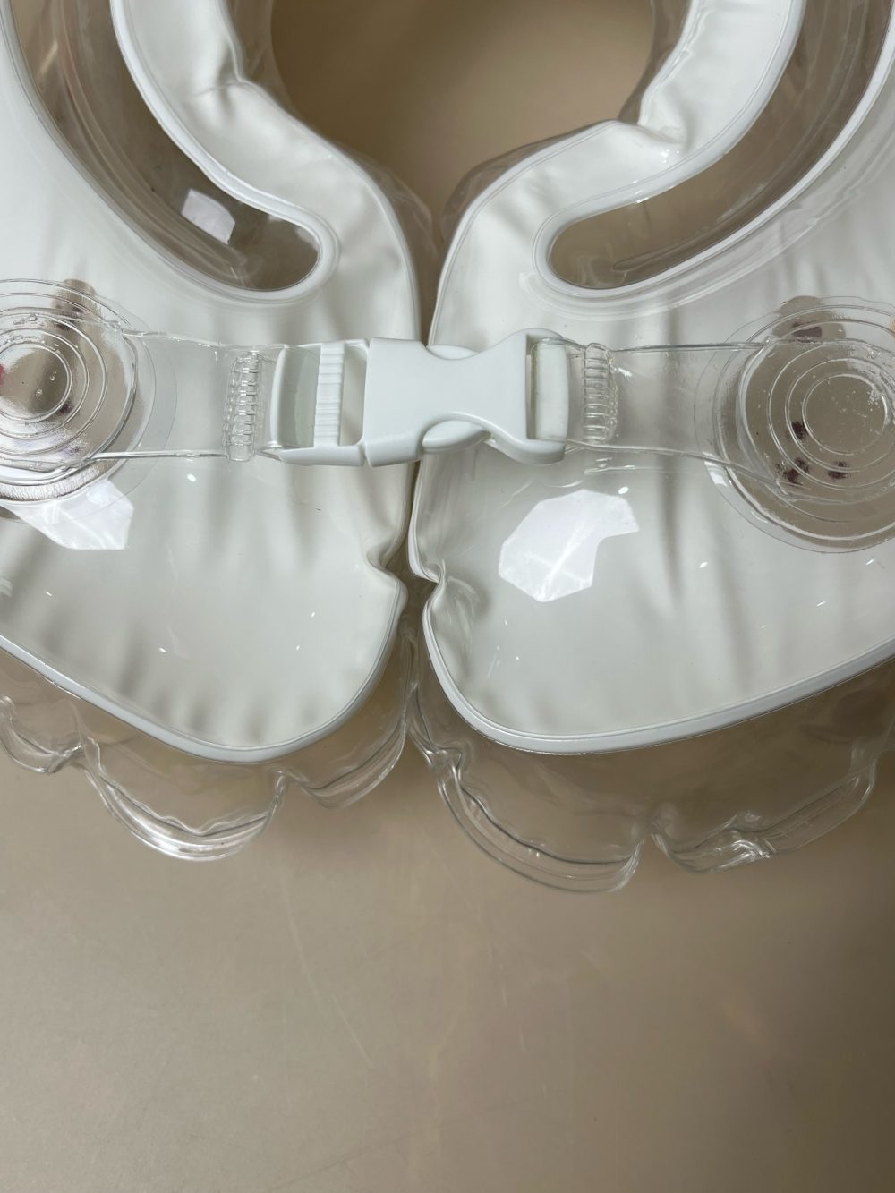 Phao tập bơi nâng cổ chống lật màu trắng hoạ tiết trái tim (size: M, 1->5y) - Ảnh 4