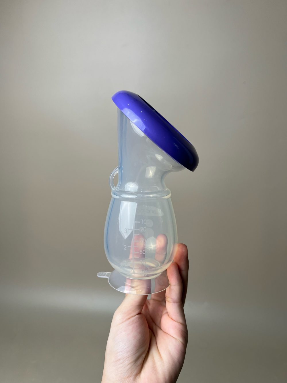 Cốc hứng sữa silicone Lansinoh 100ml (full box) - Ảnh 6