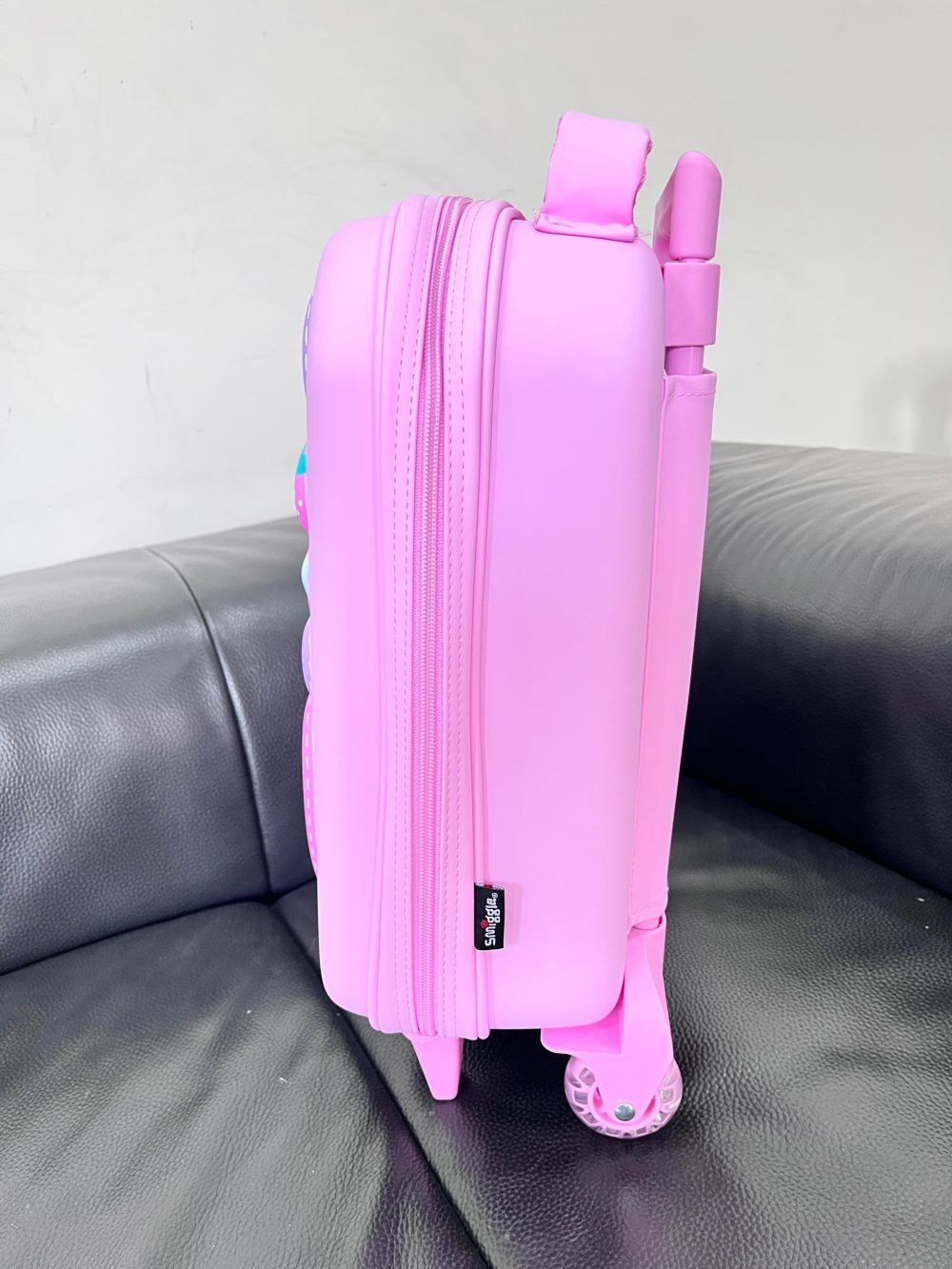 Vali Smiggle Little Journeys Tiny Hardtop màu hồng (no box) - Ảnh 5