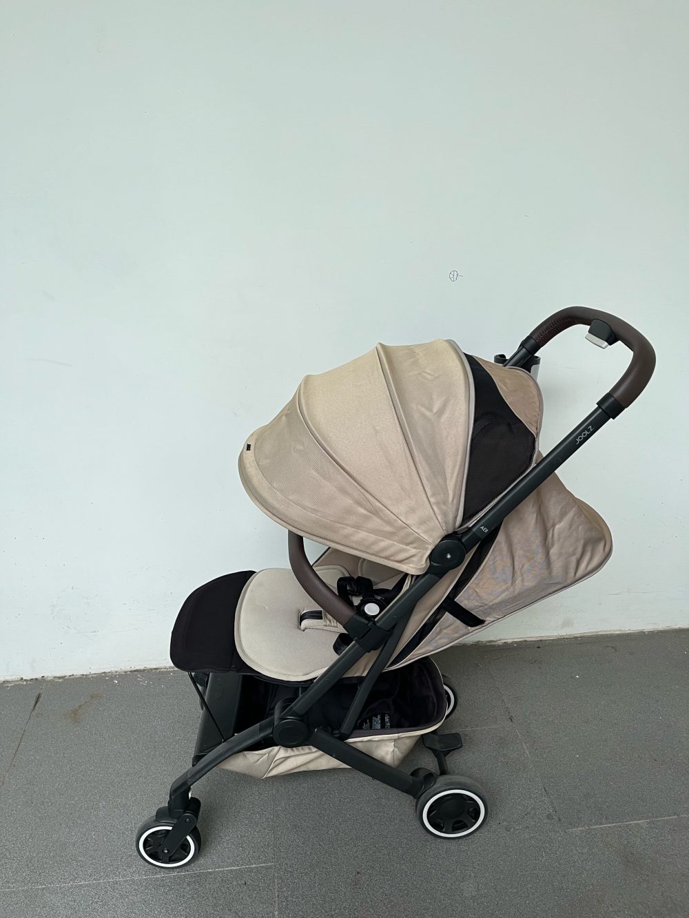 Xe đẩy Joolz Aer 1 màu Lovely Taupe ( size: 6m->4y, tối đa 22kg) kèm cup holder và đệm lót joolz - Ảnh 14
