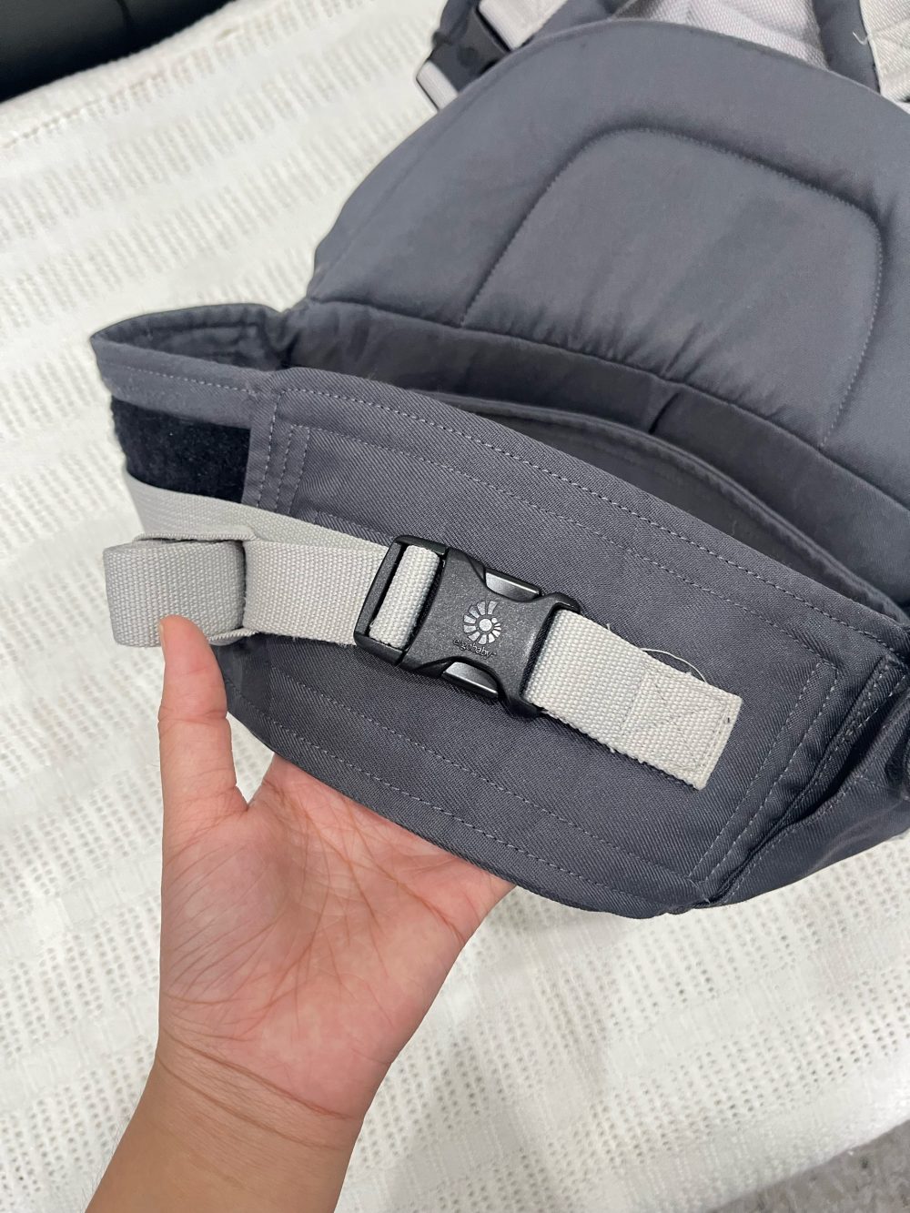 Địu Ergobaby Hip Seat Cool Air Mesh, Carbon Grey( size: 5kg5->20kg ~ 4->48m) - Ảnh 10