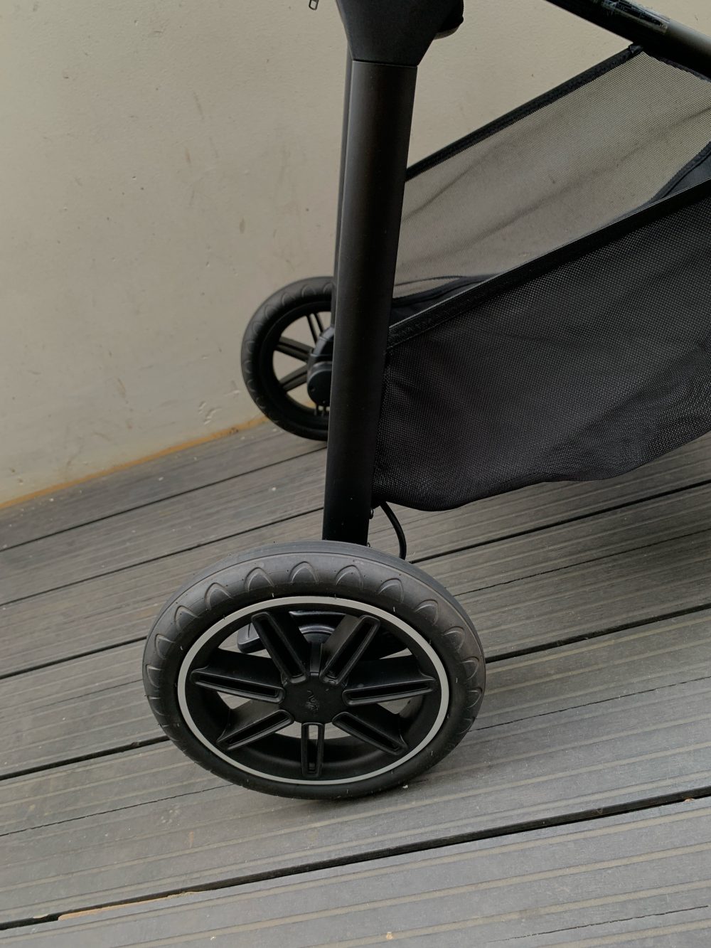 Xe đẩy Nuna Triv Next RainBown Limited Collection (sơ sinh - 4y ~22,6kg) - Ảnh 9