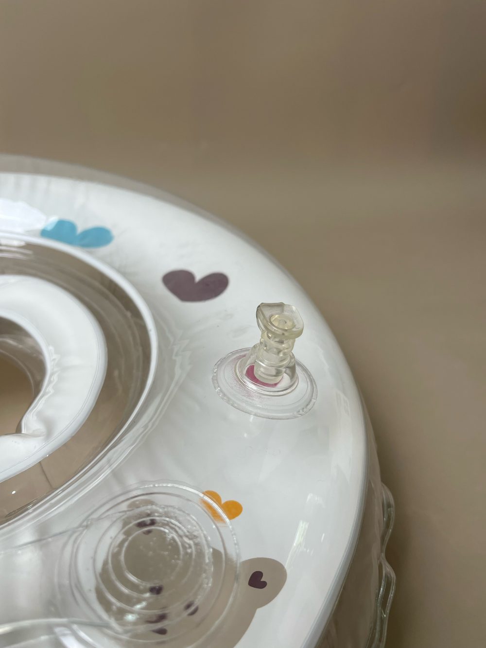 Phao tập bơi nâng cổ chống lật màu trắng hoạ tiết trái tim (size: M, 1->5y) - Ảnh 5