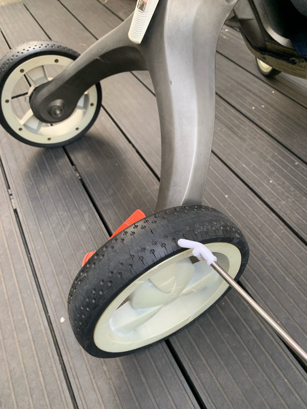 Xe đẩy Stokke Xplory màu xanh nhạt kèm màn chống muỗi (6m~36m) - Ảnh 23