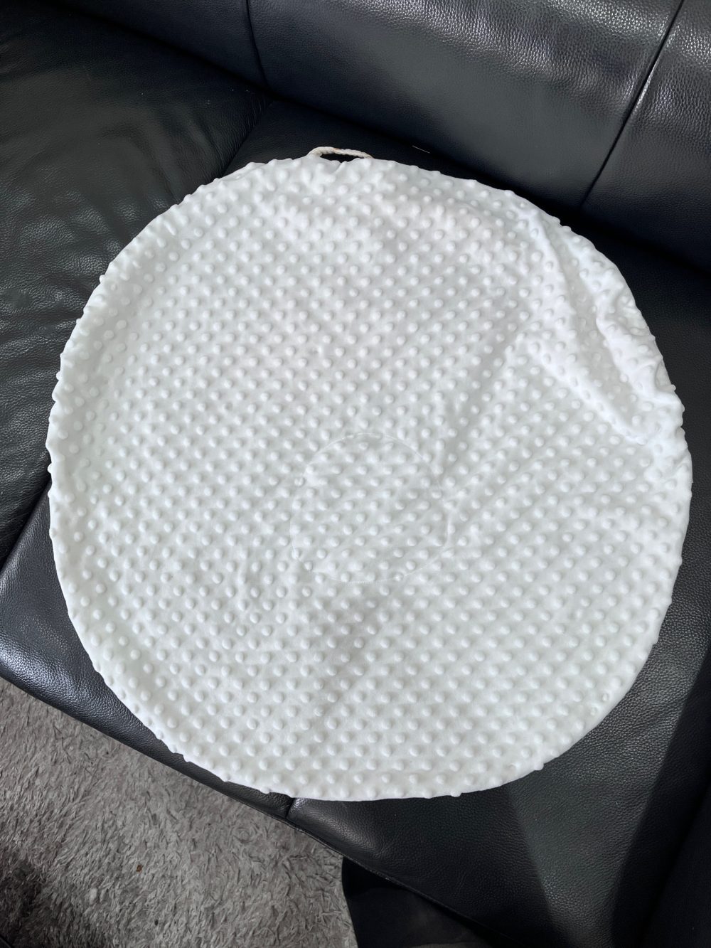 Vỏ gối chống trào ngược Petit Bebe họa tiết rồng con 70x68cm - Ảnh 3