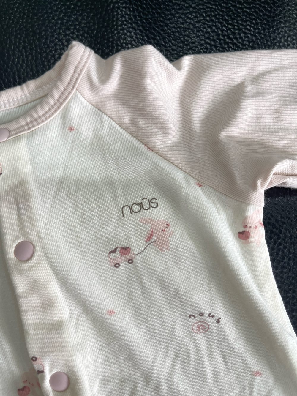 Set bộ bodysuit Gap, bodysuit Nous(0->3m) tặng kèm bộ bodysuit hoạ tiết trái tim - Ảnh 16