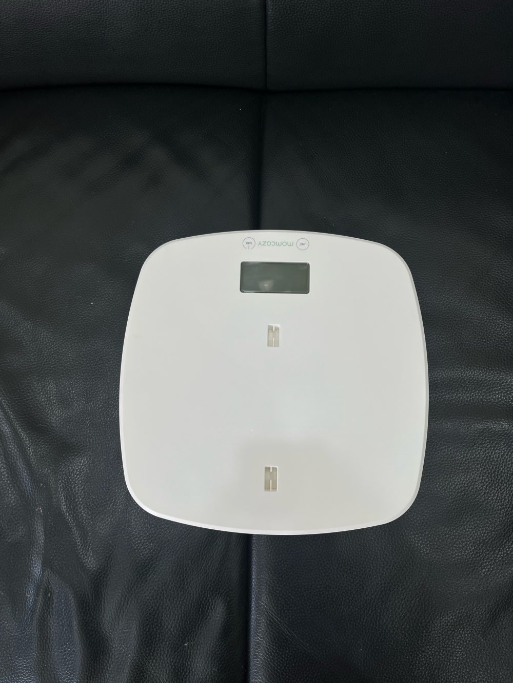 Cân điện tử Momcozy ( cân tối đa 150kg) no box - Ảnh 9