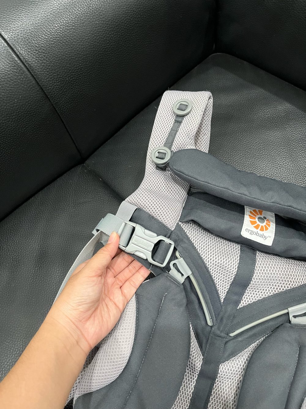 Địu Ergobaby Omni 360 Cool Air Mesh, Carbon grey ( Size: 3kg2→20kg ~ 0m → 48m) - Ảnh 2