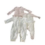Set bộ bodysuit Gap, bodysuit Nous(0->3m) tặng kèm bộ bodysuit hoạ tiết trái tim