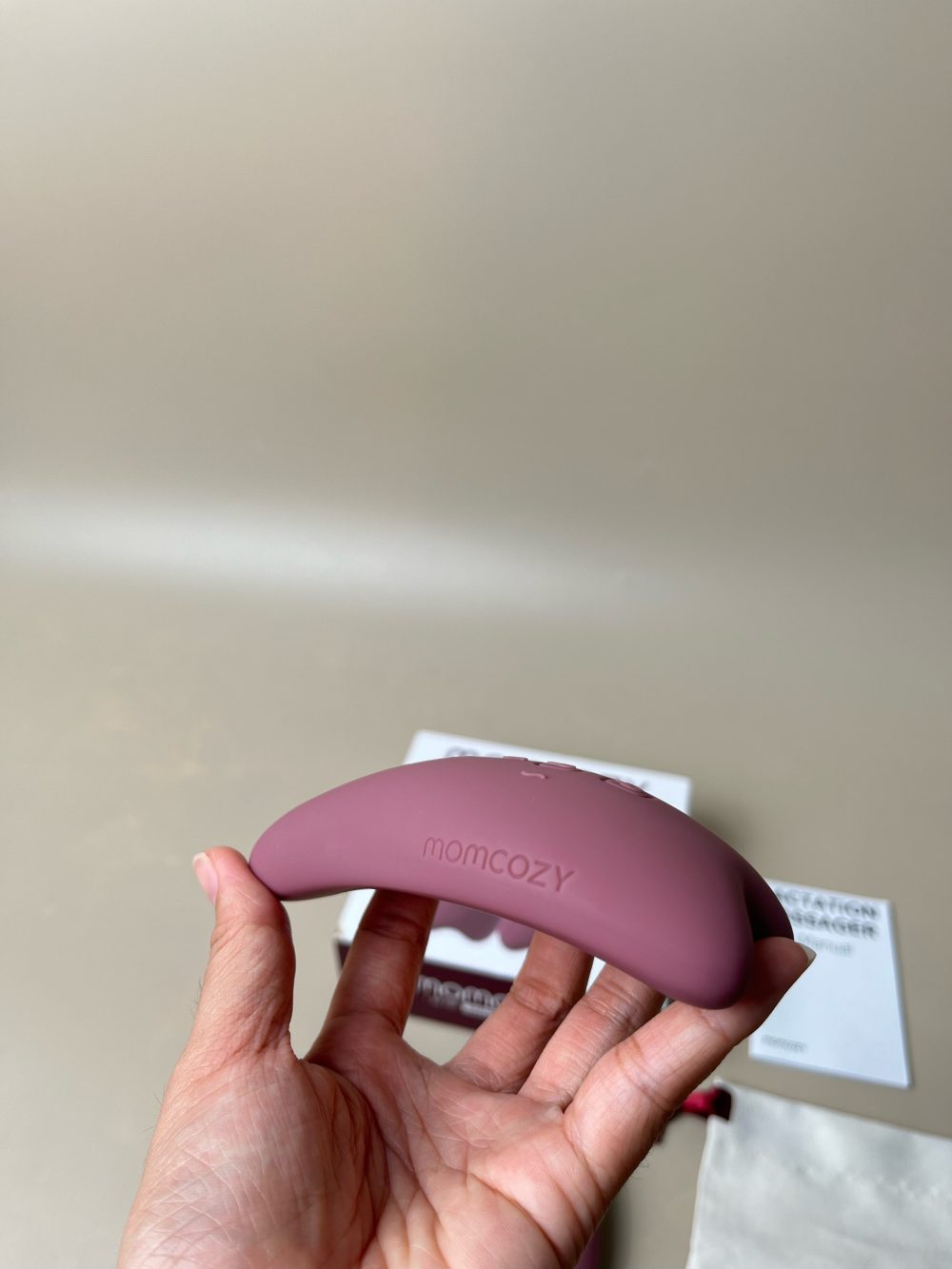 Máy massage ngực Momcozy màu hồng (Máy đôi, full box) - Ảnh 10